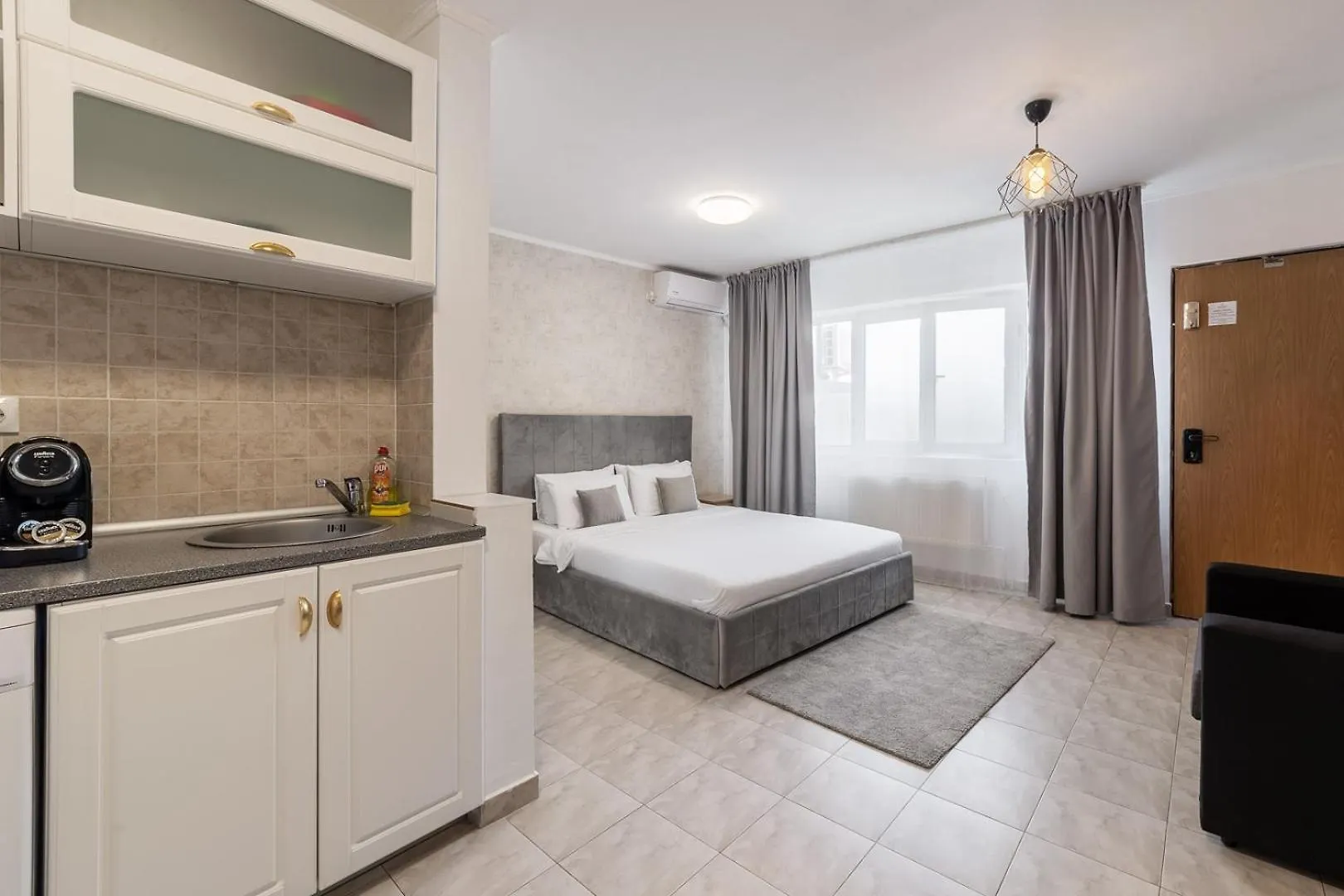 Downtown Victoria Studios By Citybookings Bukareszt
